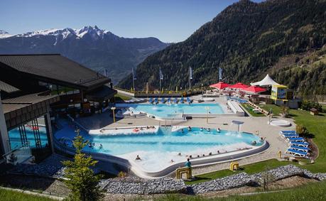 9 Best Hot Springs In Switzerland For Health, Bliss & Relaxation