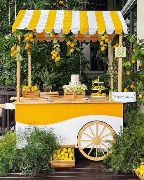 summer wedding colors yellow cake bar iamflower.co