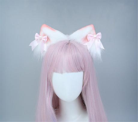 A Guide to Kawaii Accessories (And Inspo on the Cheap)