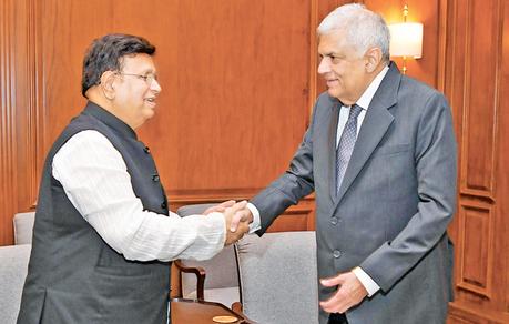 Ministers from foreign countries call on President Ministers from foreign countries call on President