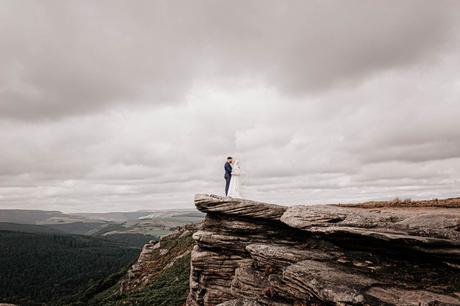 Unique and Adventurous Wedding Photo Locations