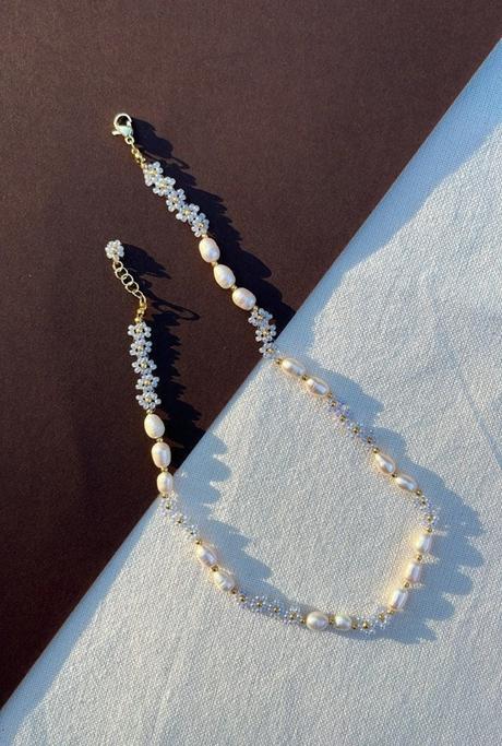 The Pearl Necklace Aesthetic: From Classic to Avant Garde