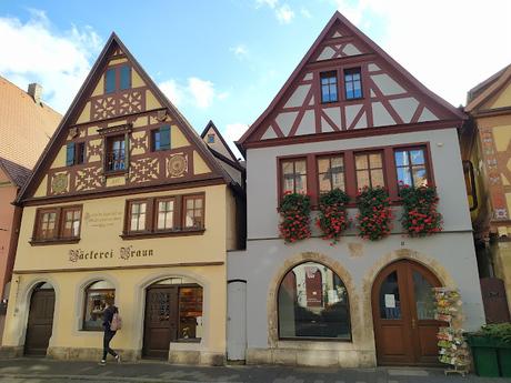 How to Get to Rothenburg ob der Tauber by Public Transportation