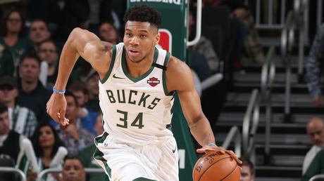 Giannis Antetokounmpo NFT sells for record $187K on Sorare NBA auction