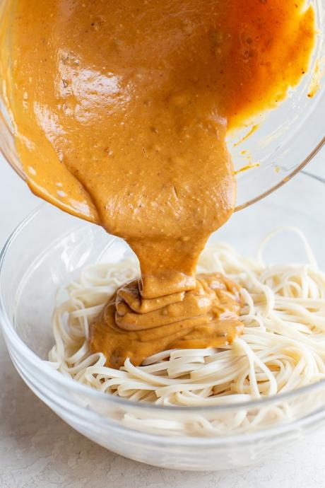 5-Minute Creamy Peanut Noodles
