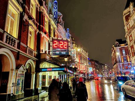 It's Showtime... 2:22 A Ghost Story: The Lyric Theatre, London! It's Showtime... 2:22 A Ghost Story: The Lyric Theatre, London!