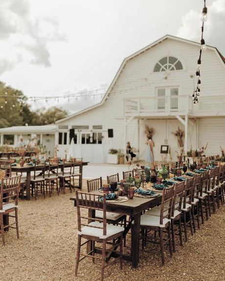 wedding venues in georgia outdoor place setting