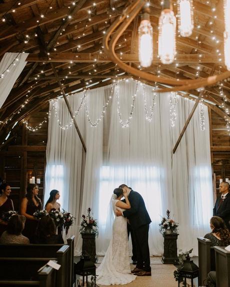 wedding venues in georgia indoor lights