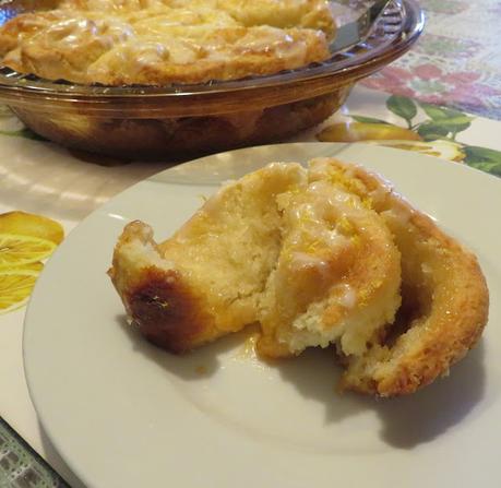 Sticky Sweet Lemon Rolls