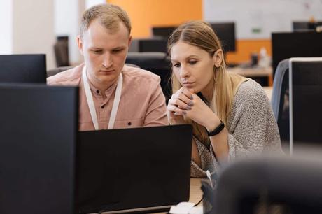 How to Hire a Programmer for a Startup