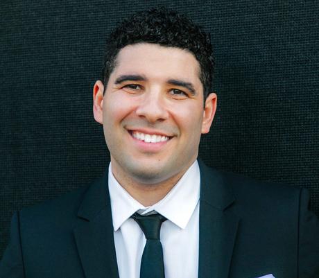 doodles CEO Julian Holguin will talk at NFT Paris