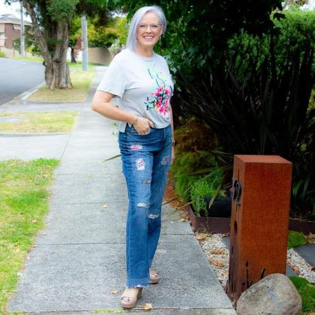 Make Do and Mend the Traditionally Modern Way Boro and Sashiko jeans mending 2023 style