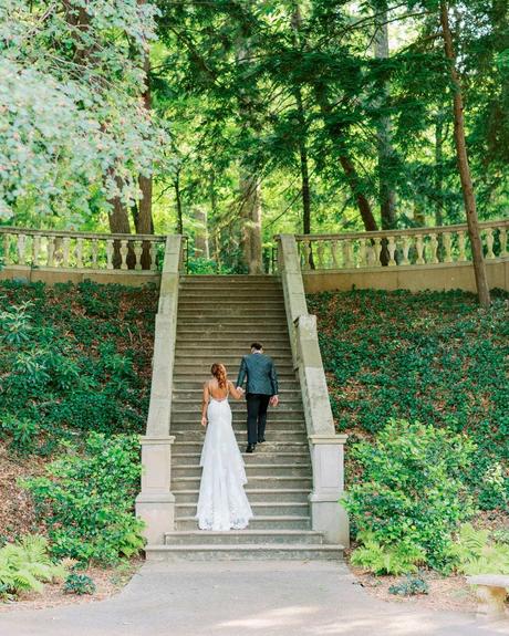 atlanta wedding venues stairs couples