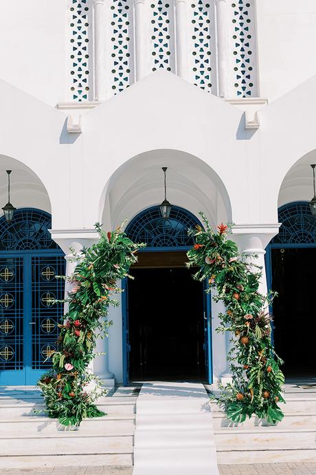 chic-tropical-wedding-in-athens-colorful-blooms_18