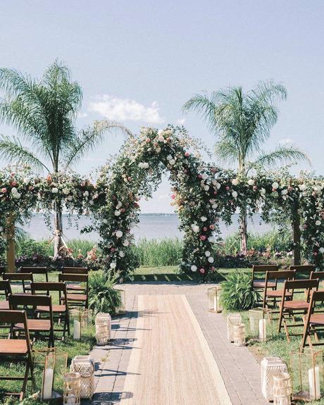 wedding venues in maryland green arch flowers