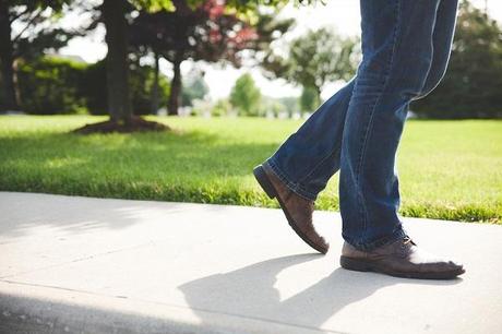 Ten Health Benefits of Walking for 10 Minutes a Day