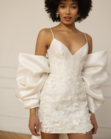 eva lendel wedding dresses 2023 short floral appliques with spaghetti straps soleil