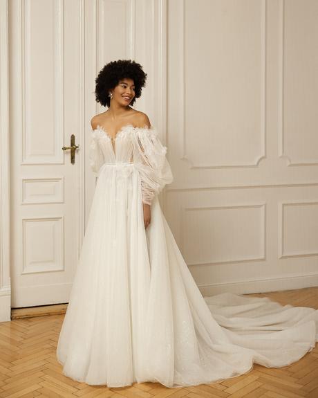 eva lendel wedding dresses 2023 a line sweetheart neckline with long sleeves off the shoulder alizee