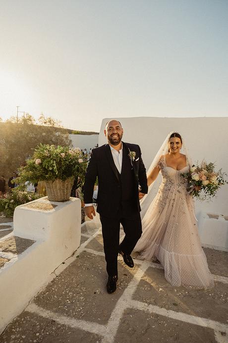 Beautiful summer wedding in the gorgeous island of Paros│Venia & George beautiful-summer-wedding-paros-gorgeous-island_30