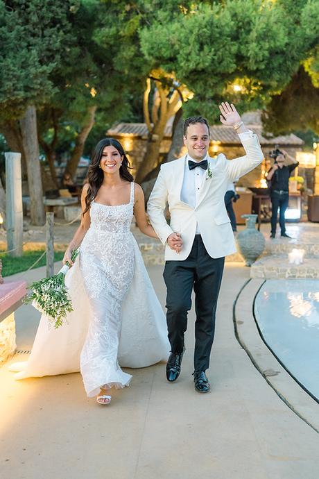 fairytale-summer-wedding-athens-impressive-white-flowers_93