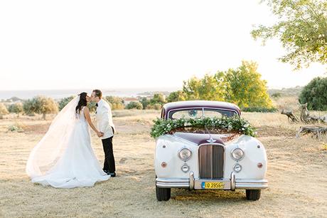 fairytale-summer-wedding-athens-impressive-white-flowers_10