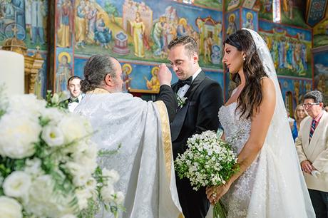 fairytale-summer-wedding-athens-impressive-white-flowers_53x
