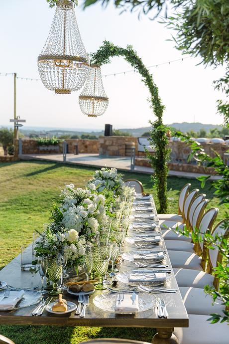 fairytale-summer-wedding-athens-impressive-white-flowers_74