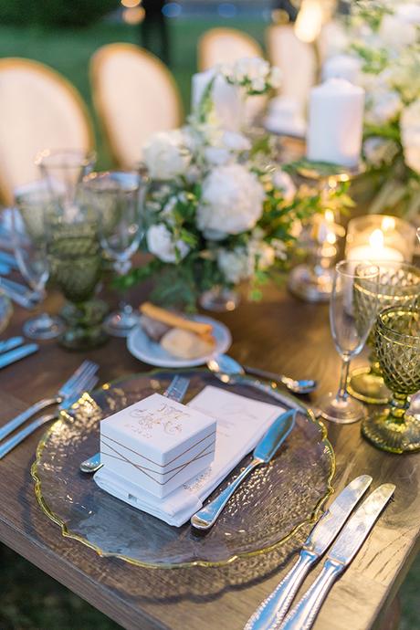 fairytale-summer-wedding-athens-impressive-white-flowers_97