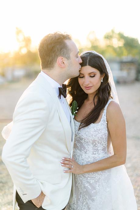 fairytale-summer-wedding-athens-impressive-white-flowers_01y