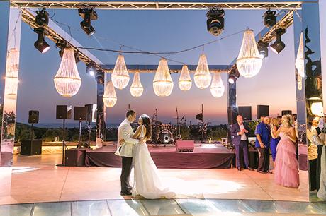 fairytale-summer-wedding-athens-impressive-white-flowers_103
