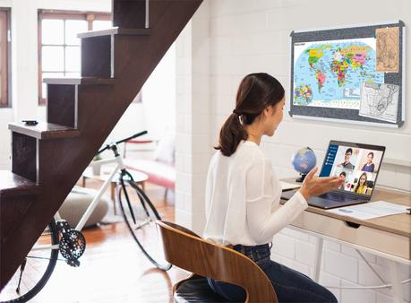 9 Ideas for Decorating with Laptops in 2023 9 Ideas for Decorating with Laptops in 2023