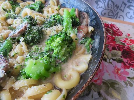 Mushroom Broccoli Pasta