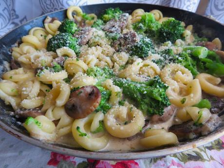 Mushroom Broccoli Pasta