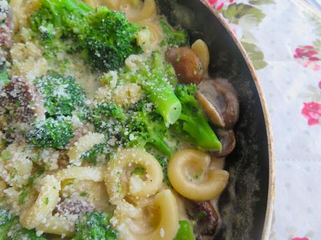 Mushroom Broccoli Pasta