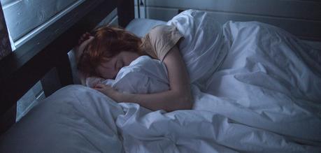 Sleep and weight loss: How your sleep habits affect your waistline Sleep and weight loss: How your sleep habits affect your waistline