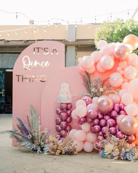 DIY Photo Booth pink background with balls