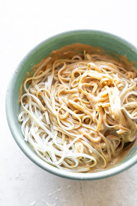 Easy Creamy Tahini Noodles