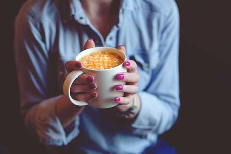 Mug in Hand Shot