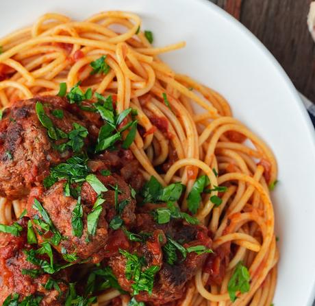 Spaghetti & Meatballs