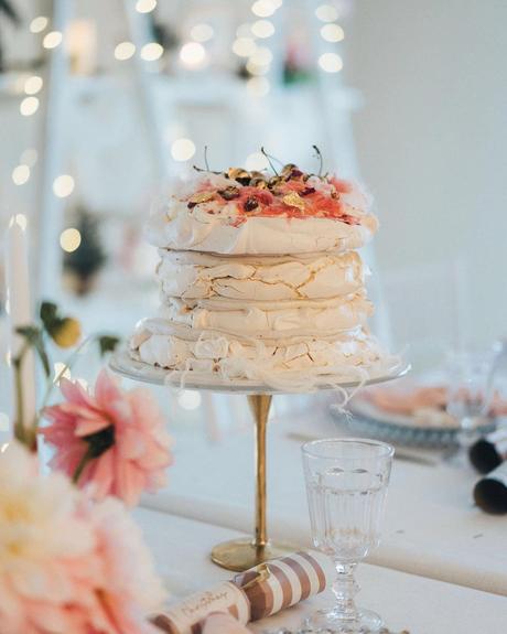 naked wedding cakes with seasonal berries