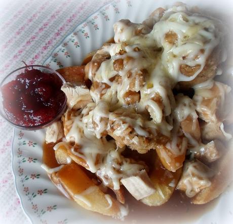 Hot Turkey Poutine