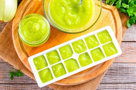 Avocado Puree (Homemade Baby Food)