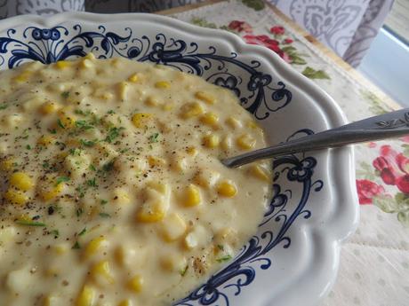 Easy Homemade Creamed Corn