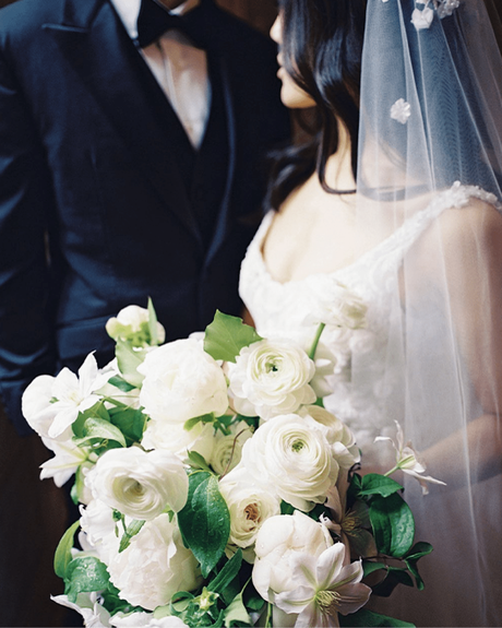 popular wedding flowers white ranunculus bridal bouquet