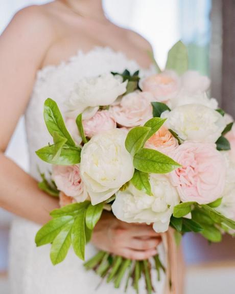 popular wedding flowers bridal bouquet with peonies