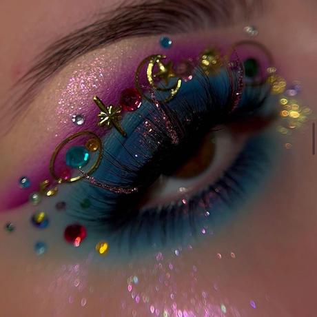 Face Jewels Makeup Inspo for Dark & Magic Vibe