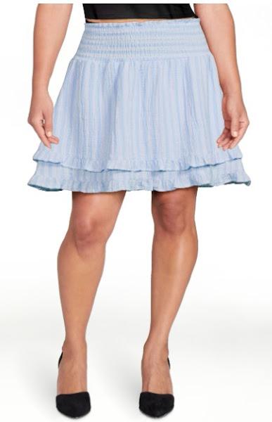 SAVE - Time And Tru Tiered Mini Skirt