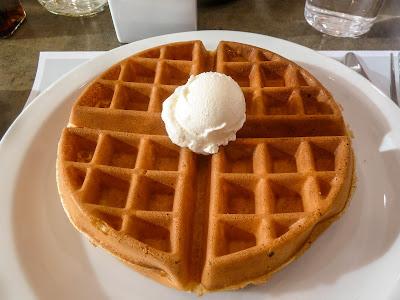 Friday Fotos: The life cycle of a waffle