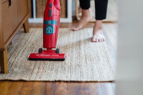 How to Keep Your Vacuum Cleaner Smelling Fresh: 5 Easy Tips