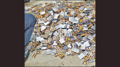 Businessman who carried pills worth over Rs.18 Mn arrested
